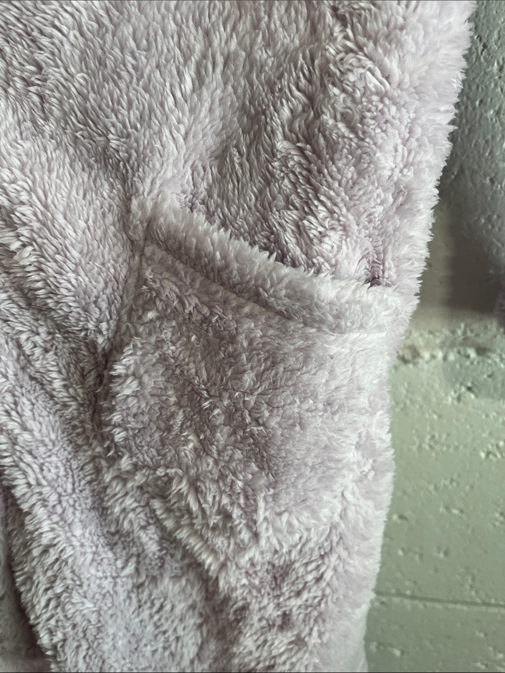 Mad Dog Plush Bathrobe - Various Sizes - Picture 5 of 5